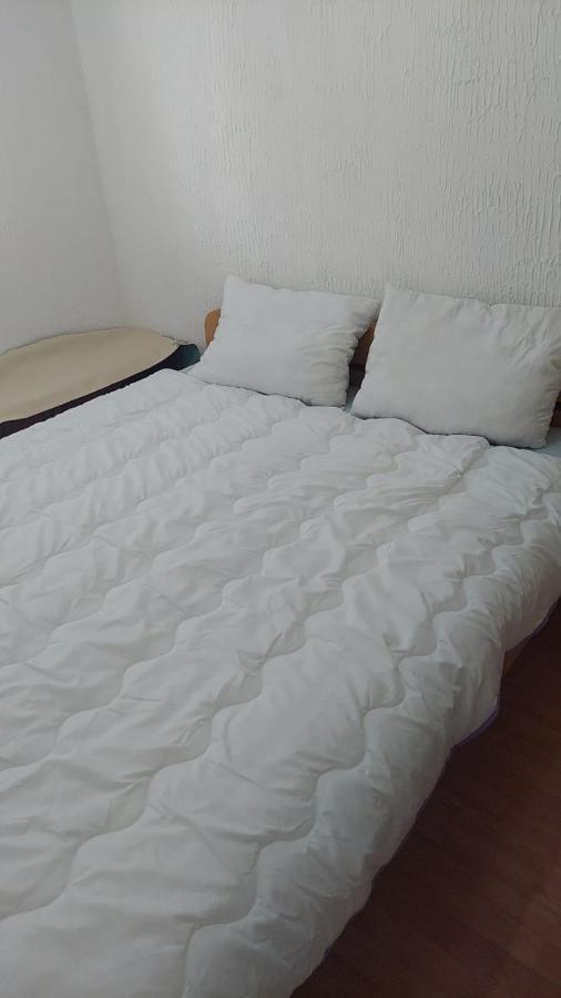 Apartmani Gordana บาร์ ภายนอก รูปภาพ